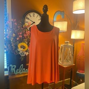 Susan Graver Modern Essentials Tank🌸🌸